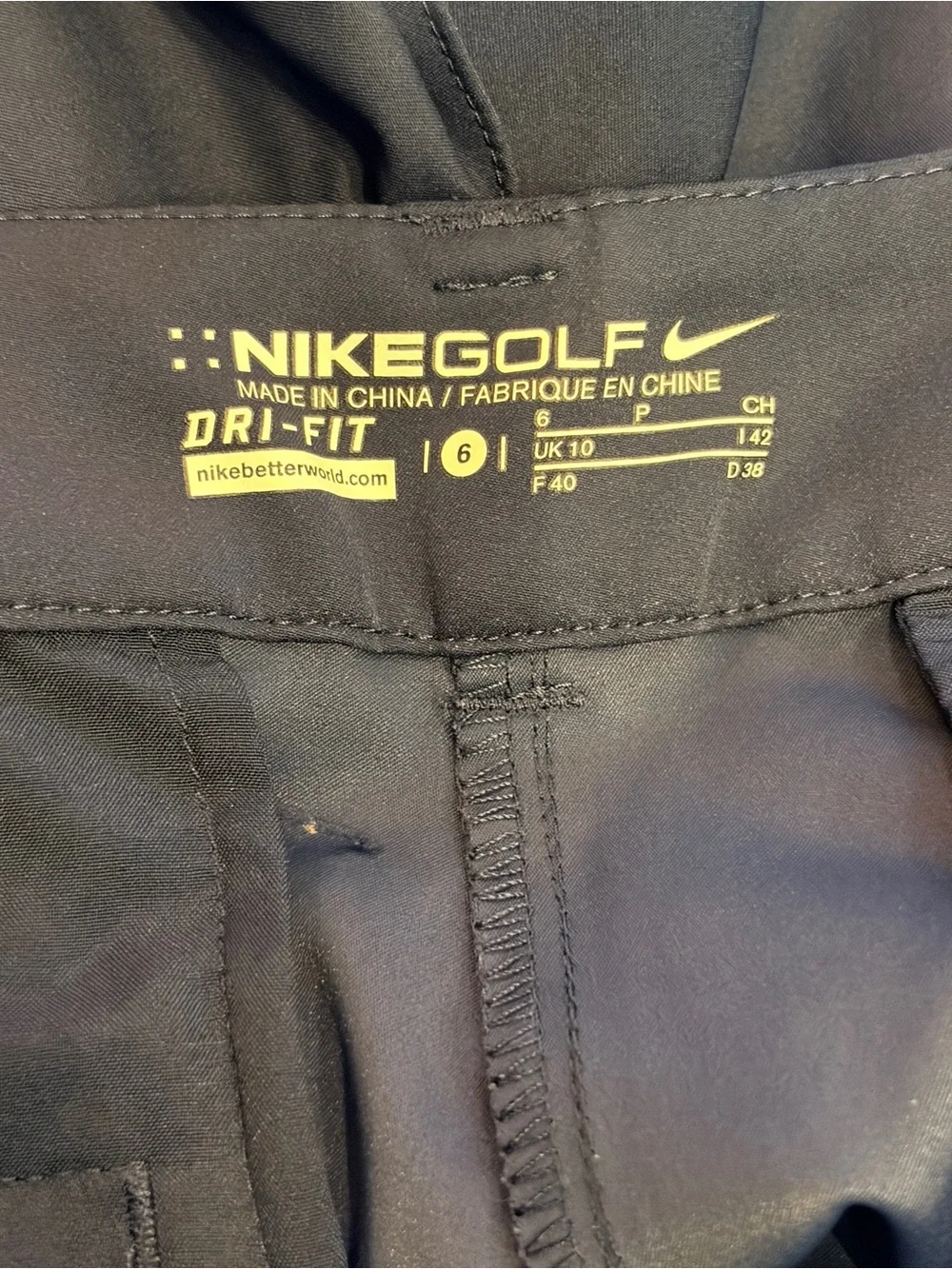 Sleek Navy Golf Dri-FIT Women's Shorts